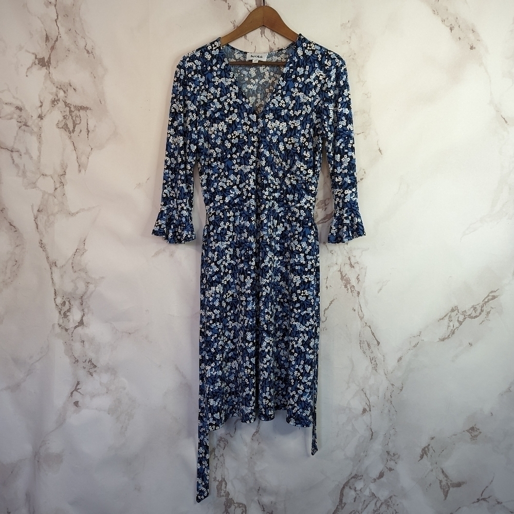 Leota Dress Size Medium Petite Faux Wrap Blue Stretch Floral Bell Sleeve Belted